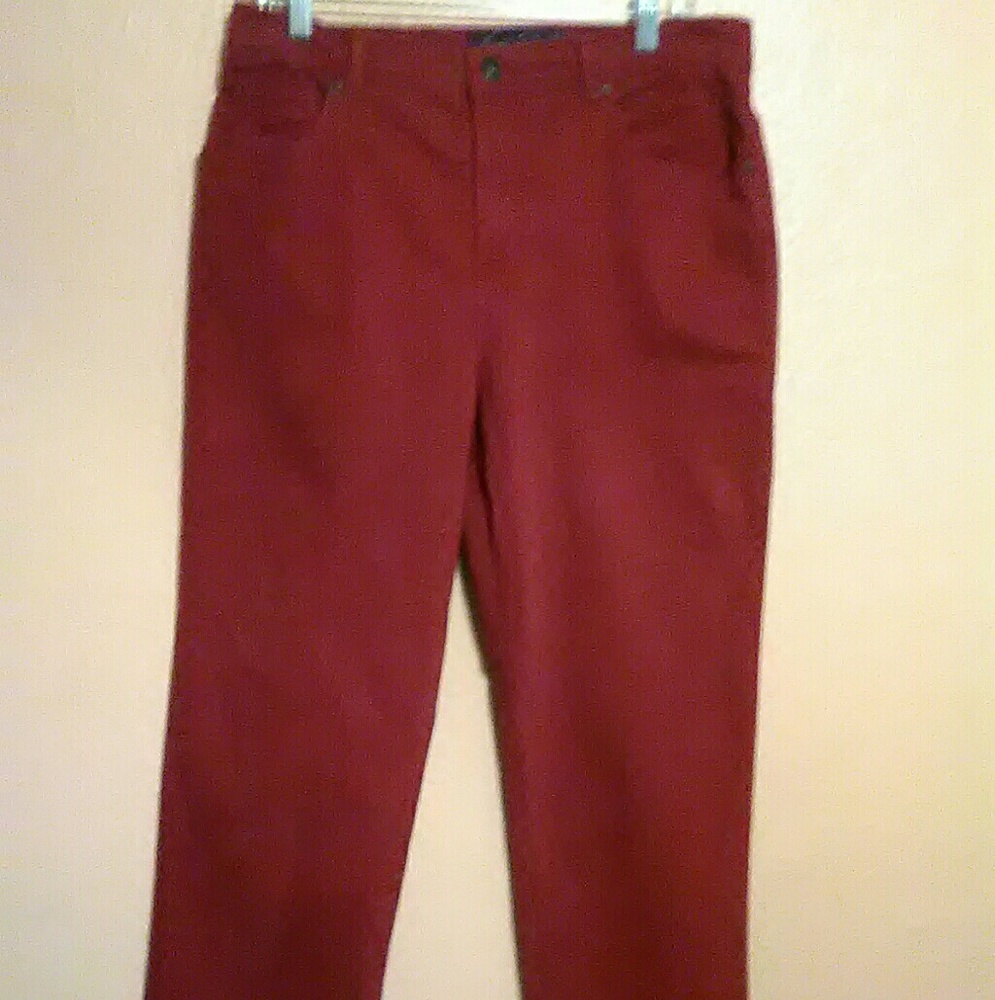 Gloria Vanderbilt Amanda red jeans